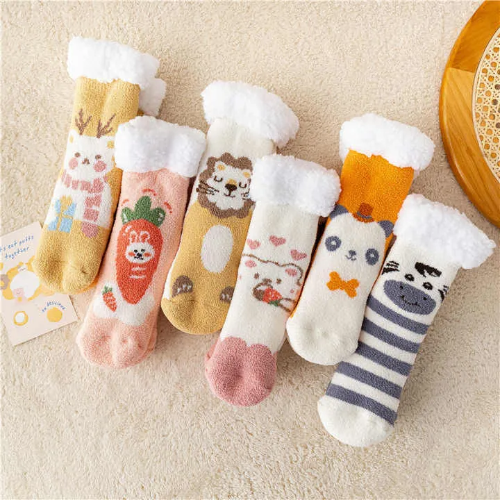 جوارب سميكة من مخمل,Thick velvet socks