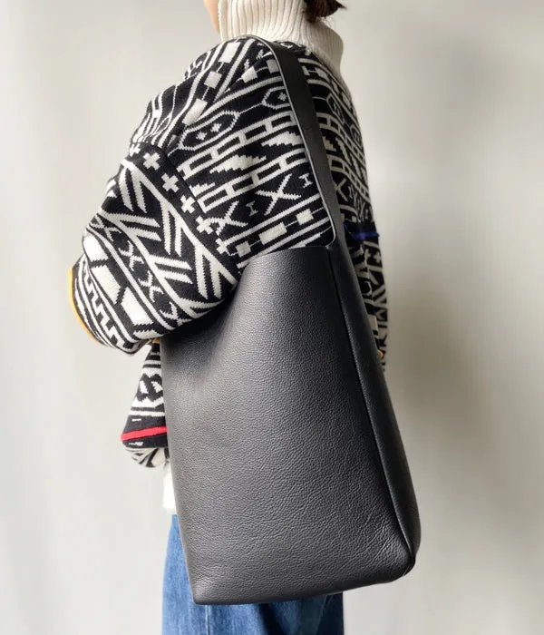 Aeta/PEBBLE GRAIN LEATHER SHOULDER S (BLACK)