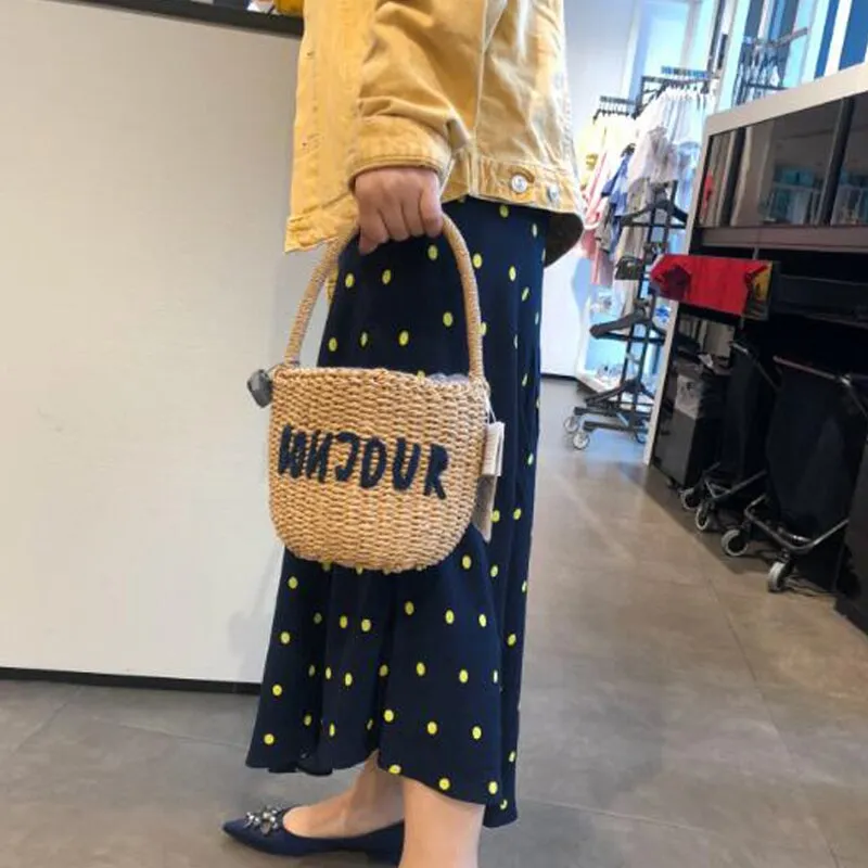 elveswallet Rattan Woven Straw Round Bucket Bag