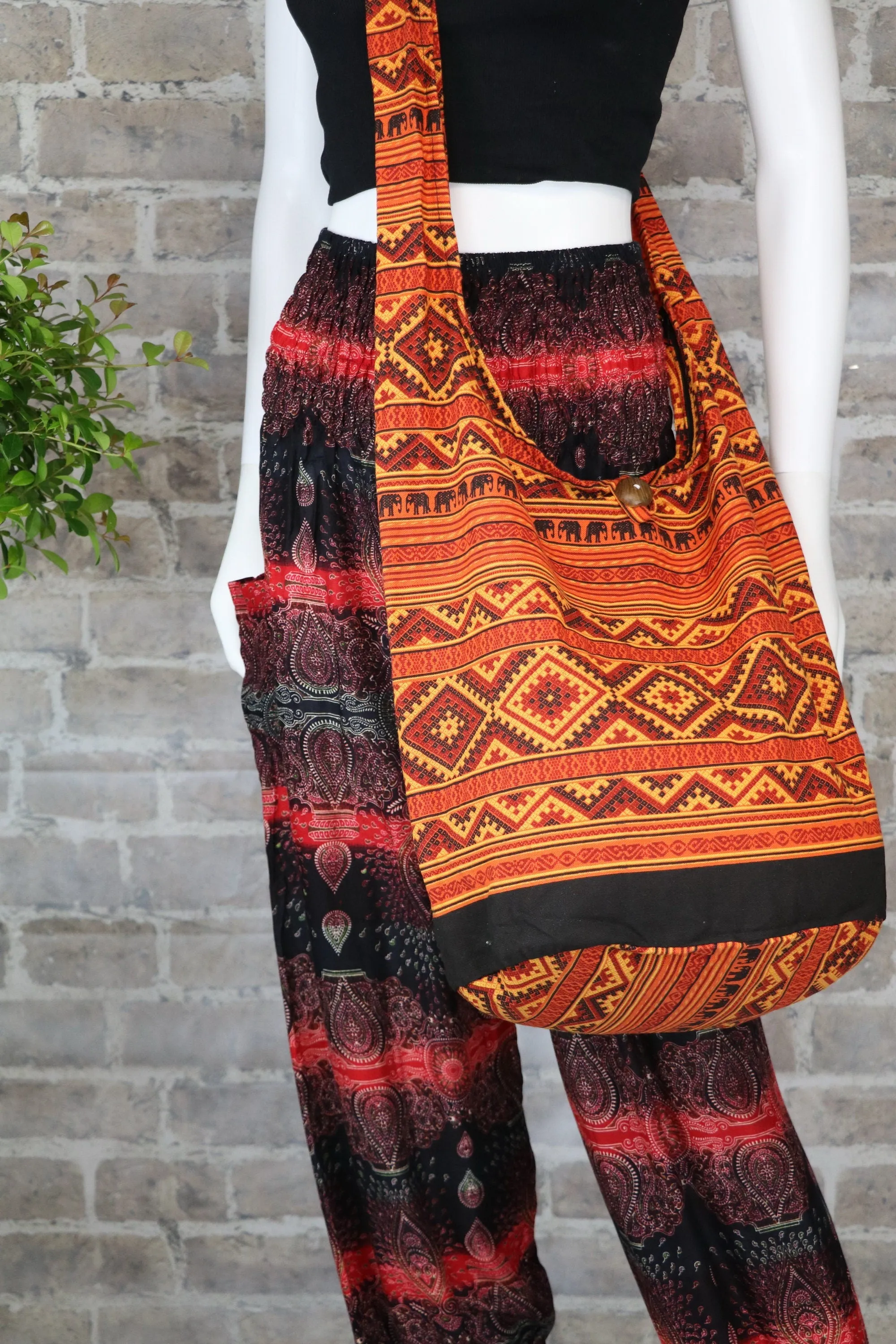 Handbag / Crossbody bag / Market Bags / Boho Bag / Bohemian/ Messenger Bag/ Shoulder bag / Sling Bags / Cotton Bags/ Elephants / Orange