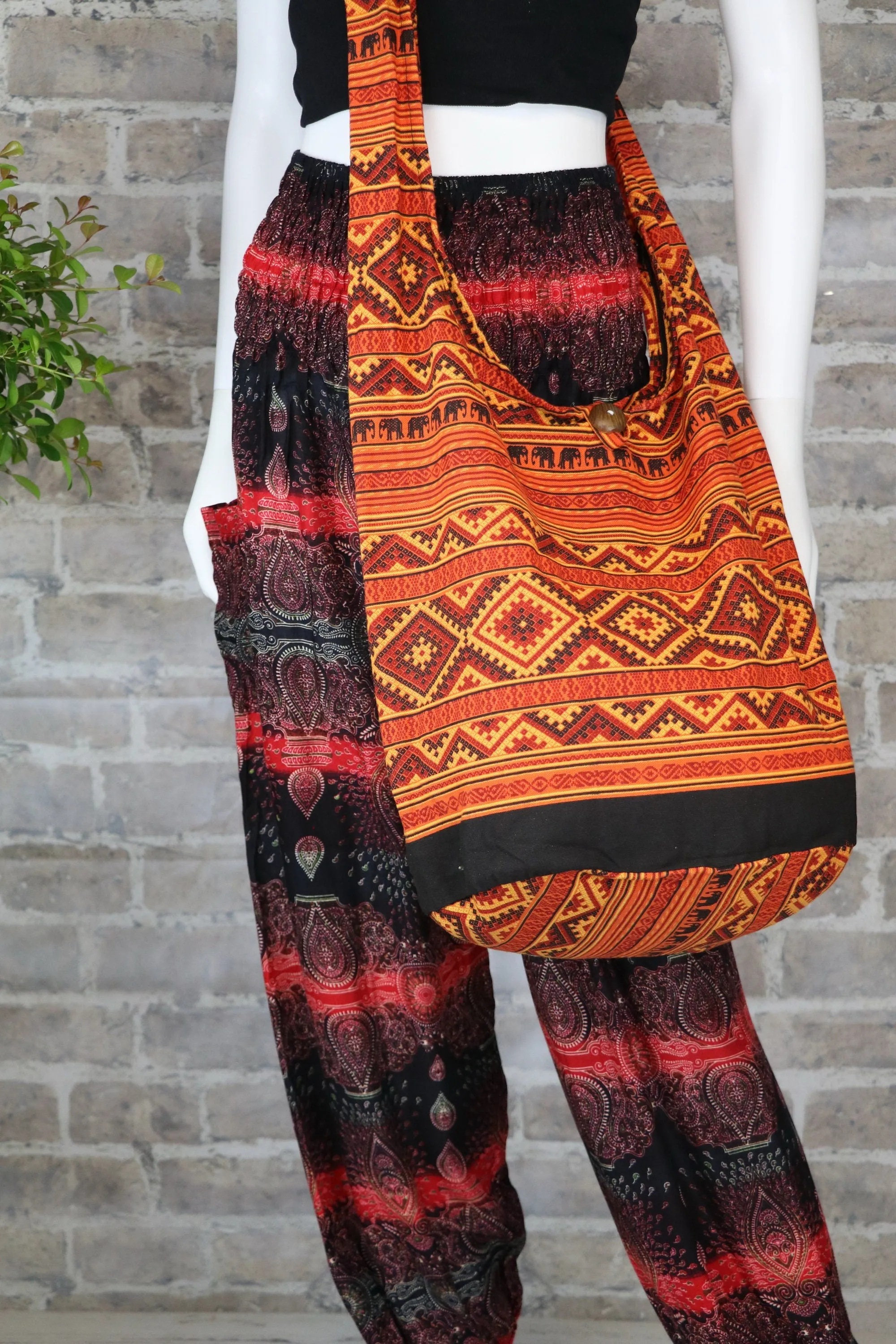 Handbag / Crossbody bag / Market Bags / Boho Bag / Bohemian/ Messenger Bag/ Shoulder bag / Sling Bags / Cotton Bags/ Elephants / Orange