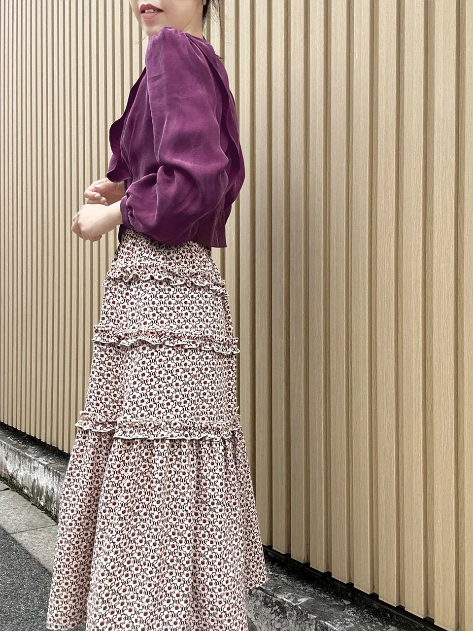Purple Magenta Buttoned Waist Ruffles Crop Top