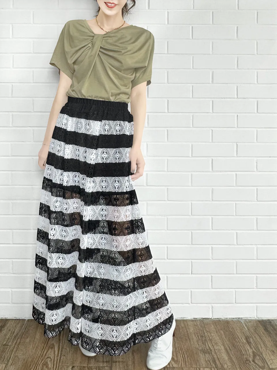 SPECIAL! Olive Green Bow Detail Front/ back 2-Way Tee